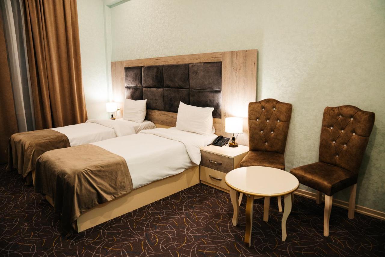 The Clocktower Hotel Baku Eksteriør bilde