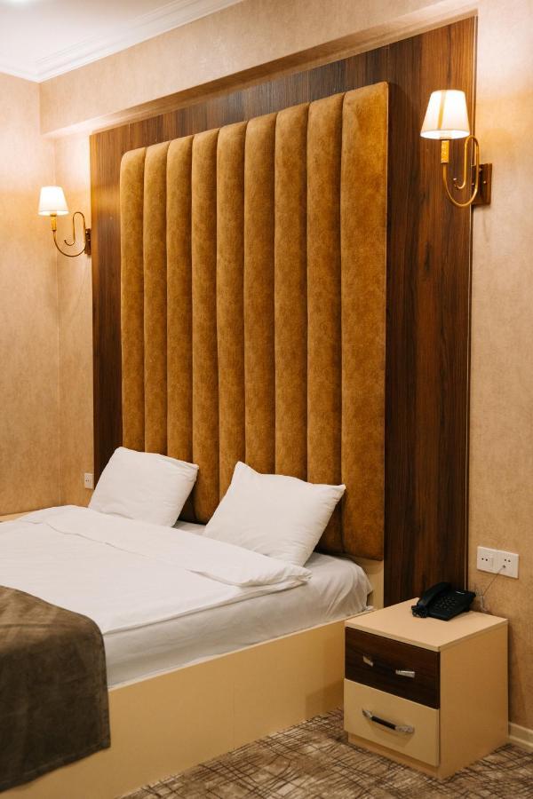 The Clocktower Hotel Baku Eksteriør bilde