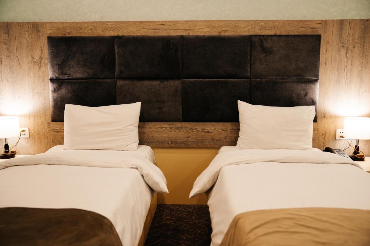 The Clocktower Hotel Baku Eksteriør bilde