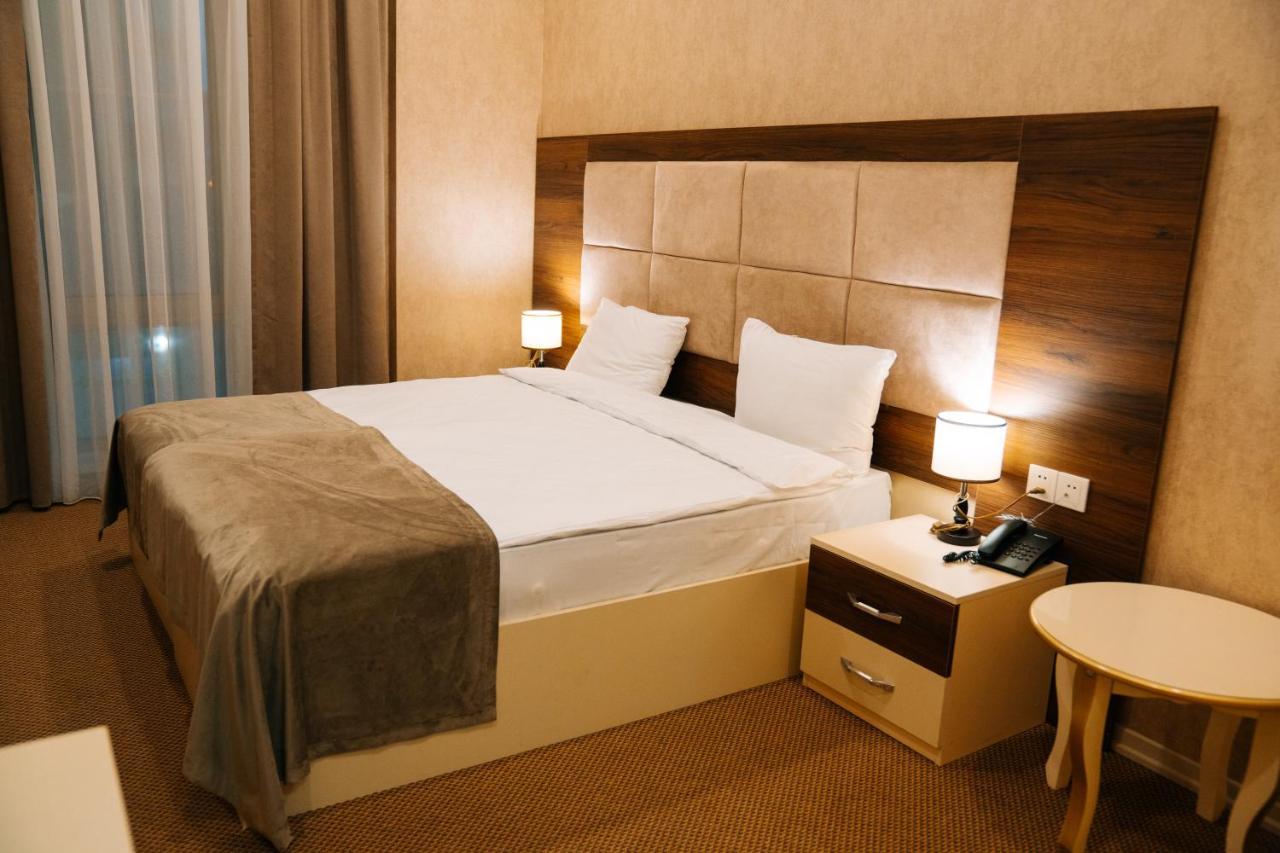 The Clocktower Hotel Baku Eksteriør bilde