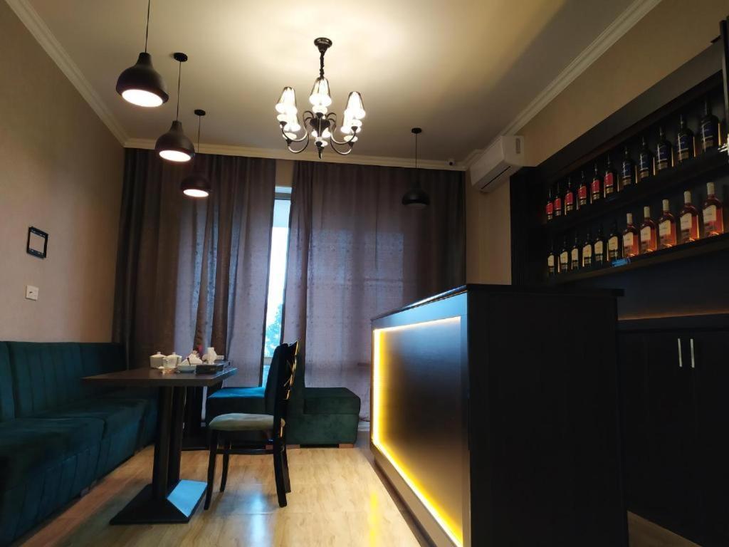 The Clocktower Hotel Baku Eksteriør bilde